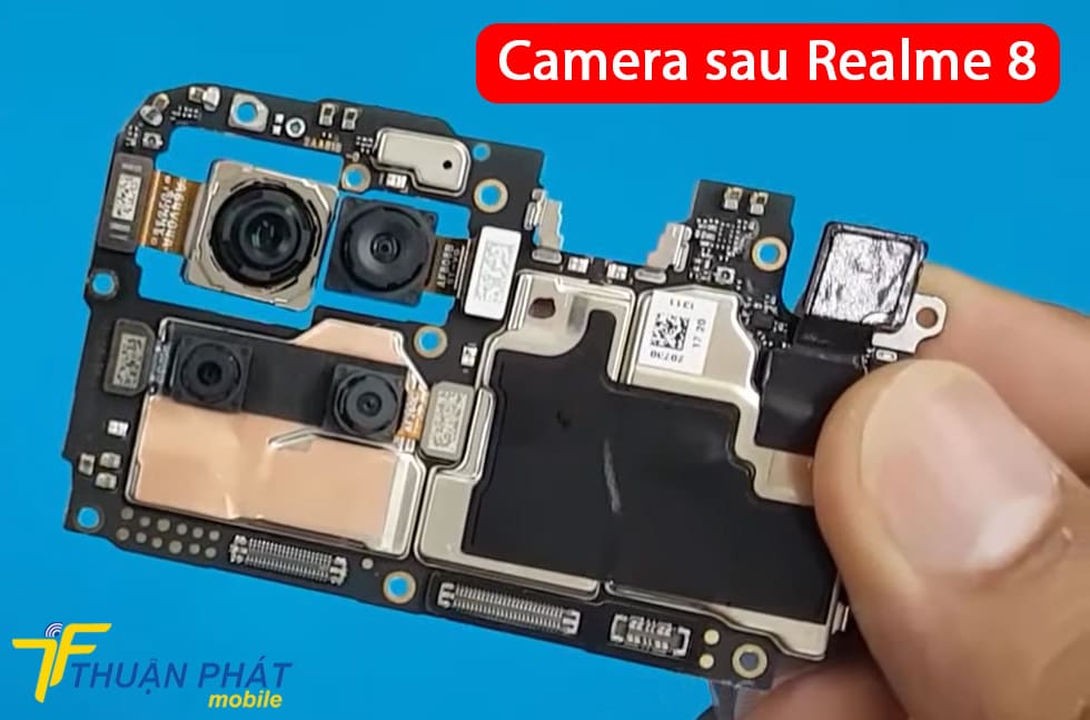 Camera sau Realme 8