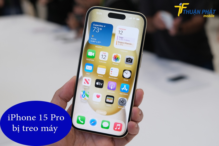 iPhone 15 Pro bị treo máy