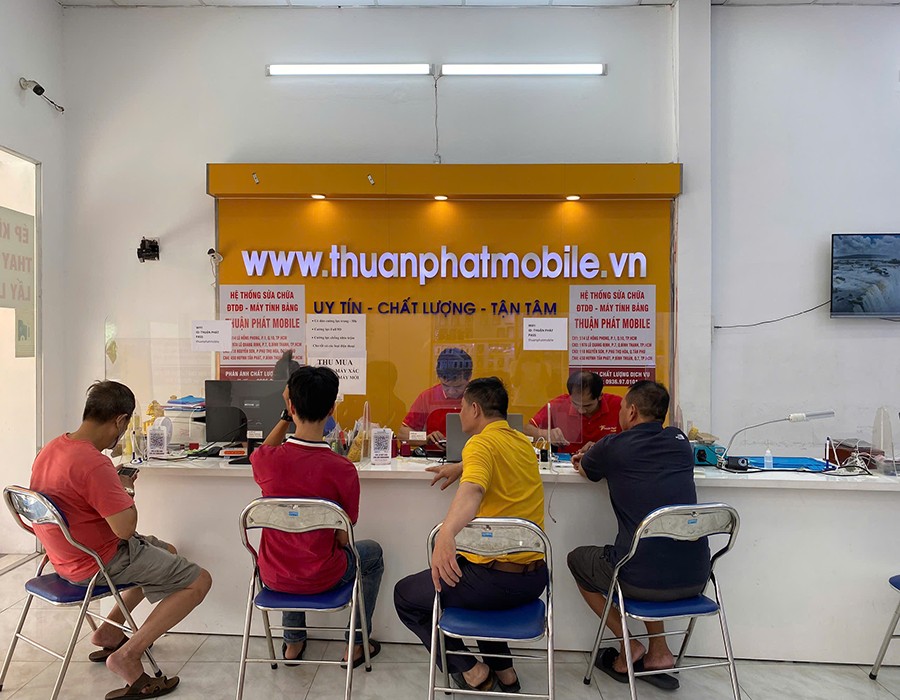 Khách hàng Thuận Phát Mobile