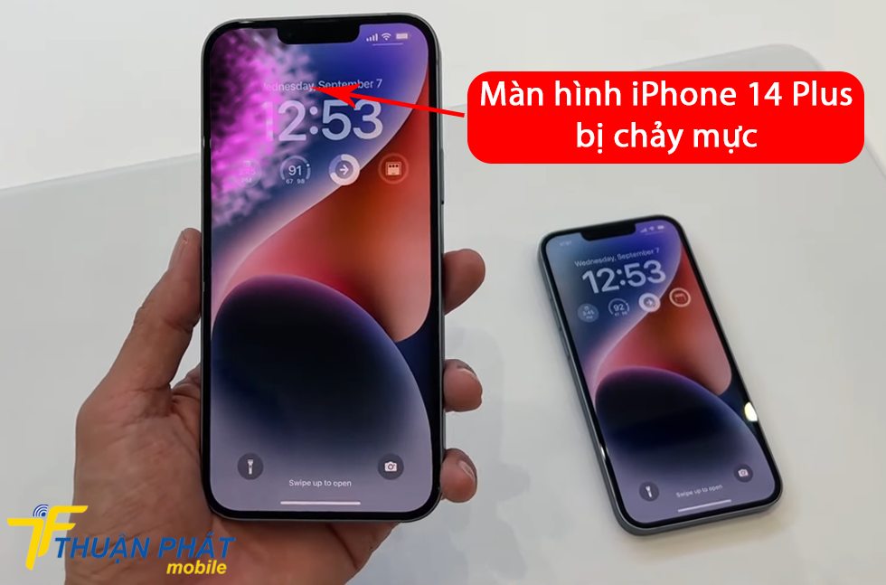 Màn hình iPhone 14 Plus bị chảy mực