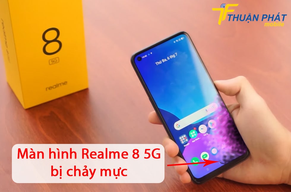 Màn hình Realme 8 5G bị chảy mực