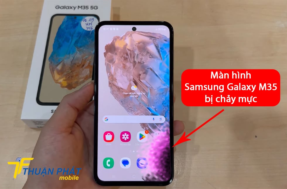 Màn hình Samsung M35 bị chảy mực