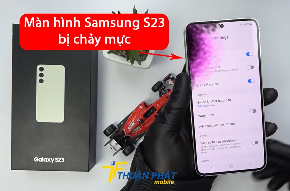 Màn hình Samsung Galaxy S23 bị chảy mực