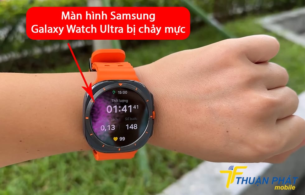 Màn hình Samsung Galaxy Watch Ultra bị chảy mực