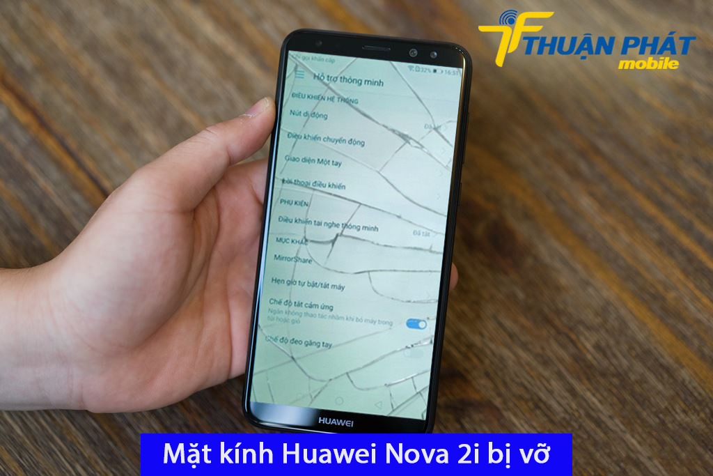 Mặt kính Huawei Nova 2i bị vỡ