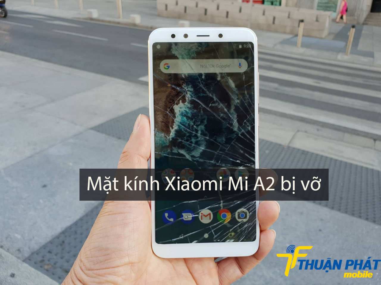 Mặt kính Xiaomi Mi A2 bị vỡ