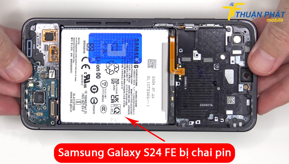 Samsung Galaxy S24 FE bị chai pin