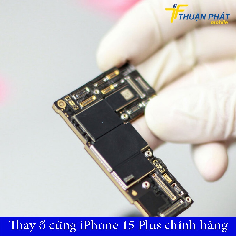 Thay ổ cứng iPhone 15 Plus chính hãng