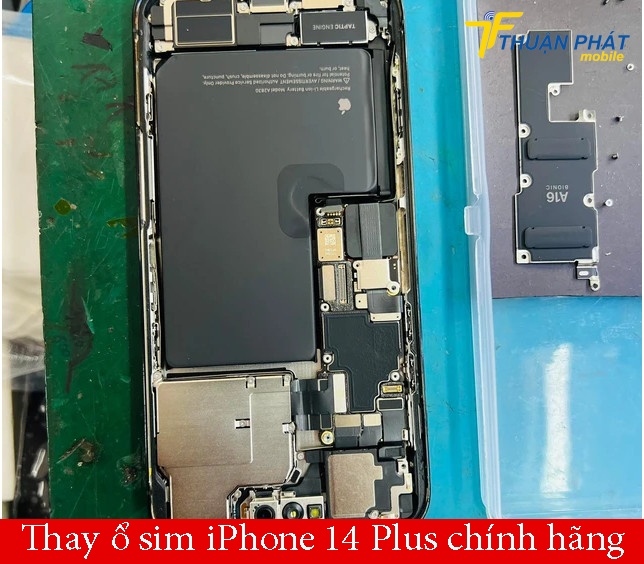 Thay ổ sim iPhone 14 Plus chính hãng