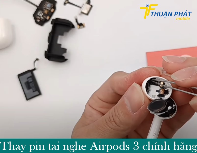 Thay pin tai nghe Airpods 3 chính hãng