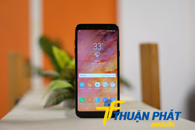 Thay màn hình samsung a6 giá bao nhiêu tại Sài Gòn