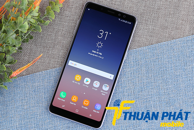 Thay màn hình Samsung A8 Plus 2018 giá bao nhiêu