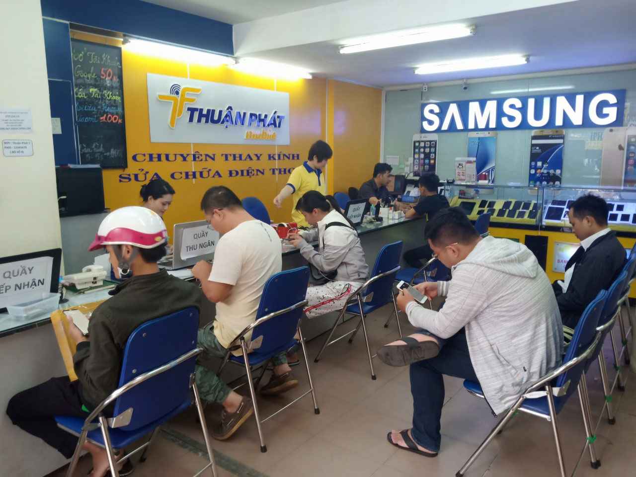 Trung tâm sửa chữa điện thoại Huawei uy tín