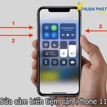 sua-cam-bien-tiem-can-iphone-11